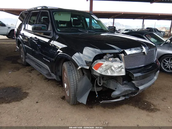 2003 Lincoln Navigator Luxury