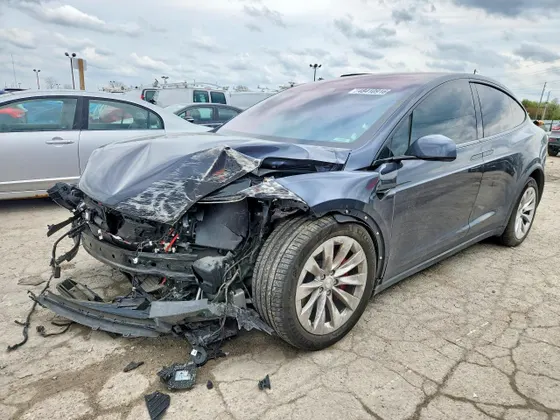 2019 Tesla Model X 75D