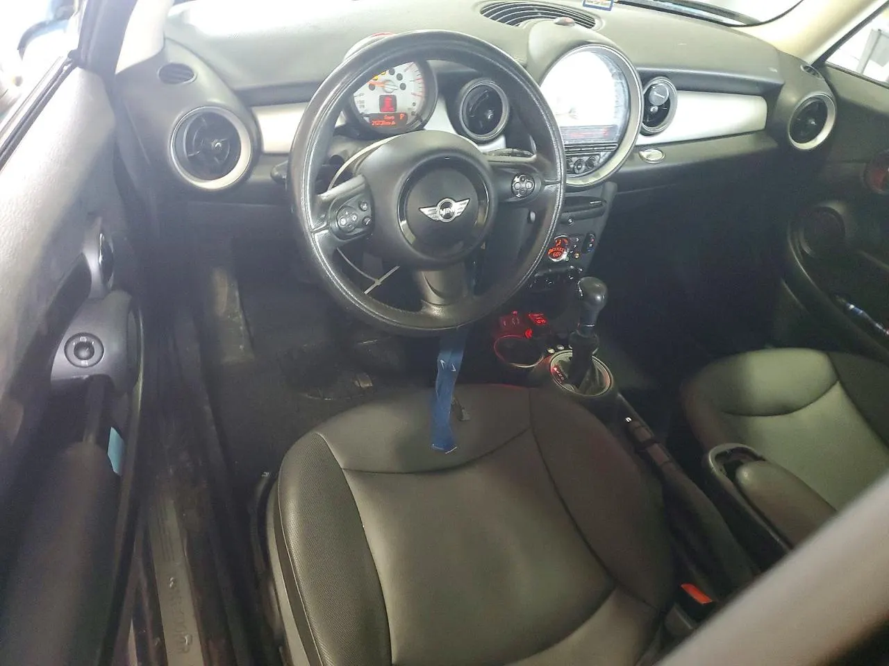 2013 MINI Cooper Clubman COOPER