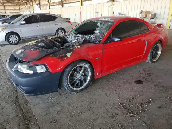 2003 Ford Mustang GT Deluxe