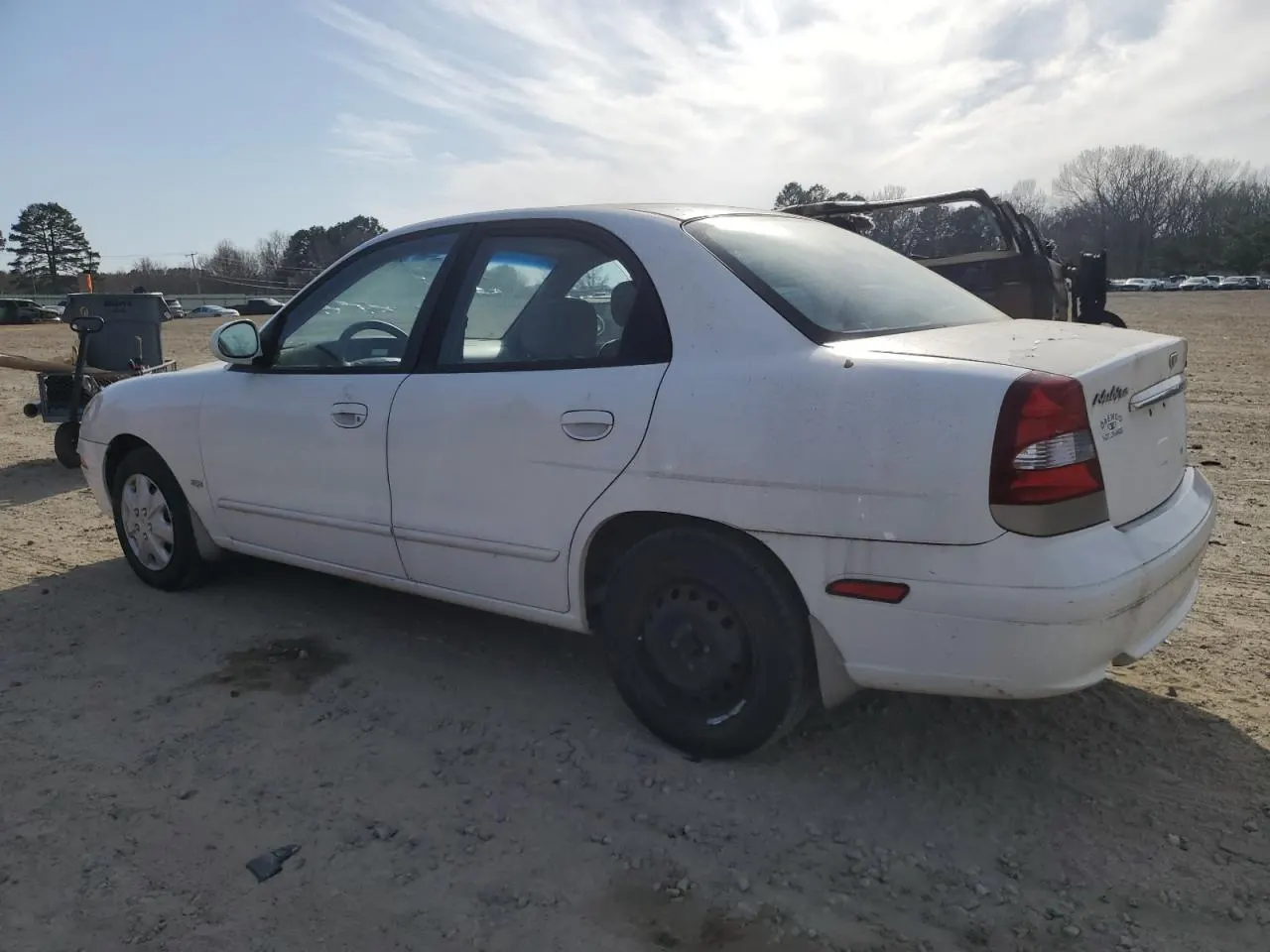 2001 Daewoo Nubira SE