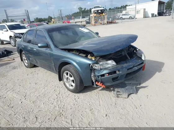 1999 Nissan Maxima GXE