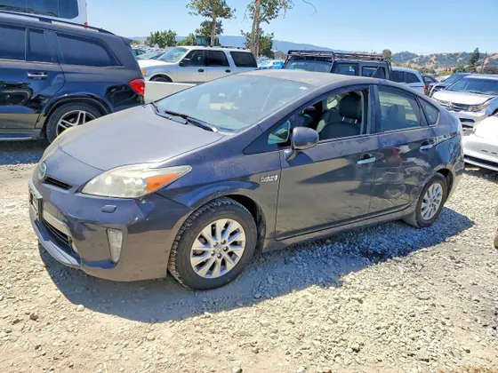 2013 Toyota Prius Plug-In PRIUS PLUG-IN HYBRID
