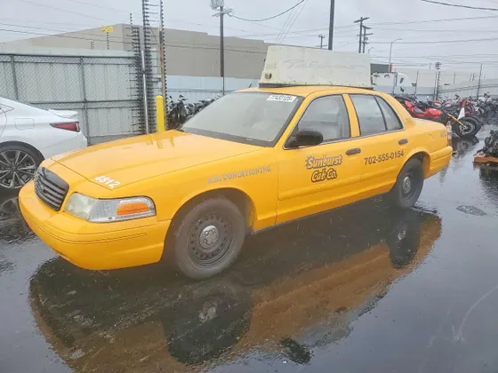 2000 Ford Crown Victoria Police Pkg Police Interceptor