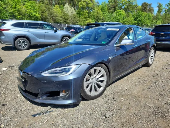 2018 Tesla Model S 75D