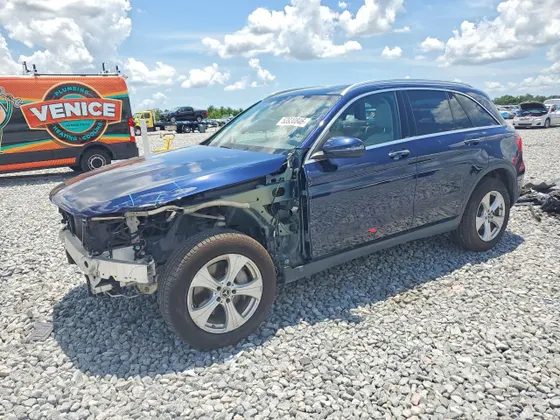 2017 Mercedes-Benz GLC GLC 300