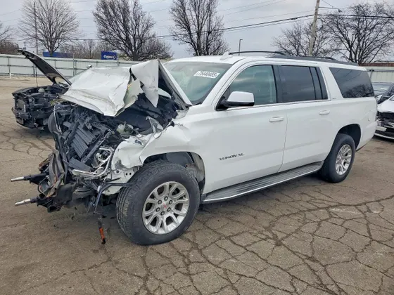 2017 GMC Yukon XL SLT