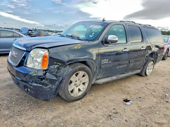 2014 GMC Yukon XL SLT