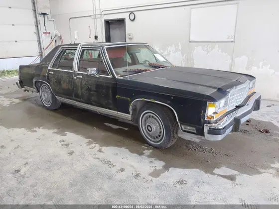 1986 Ford Crown Victoria