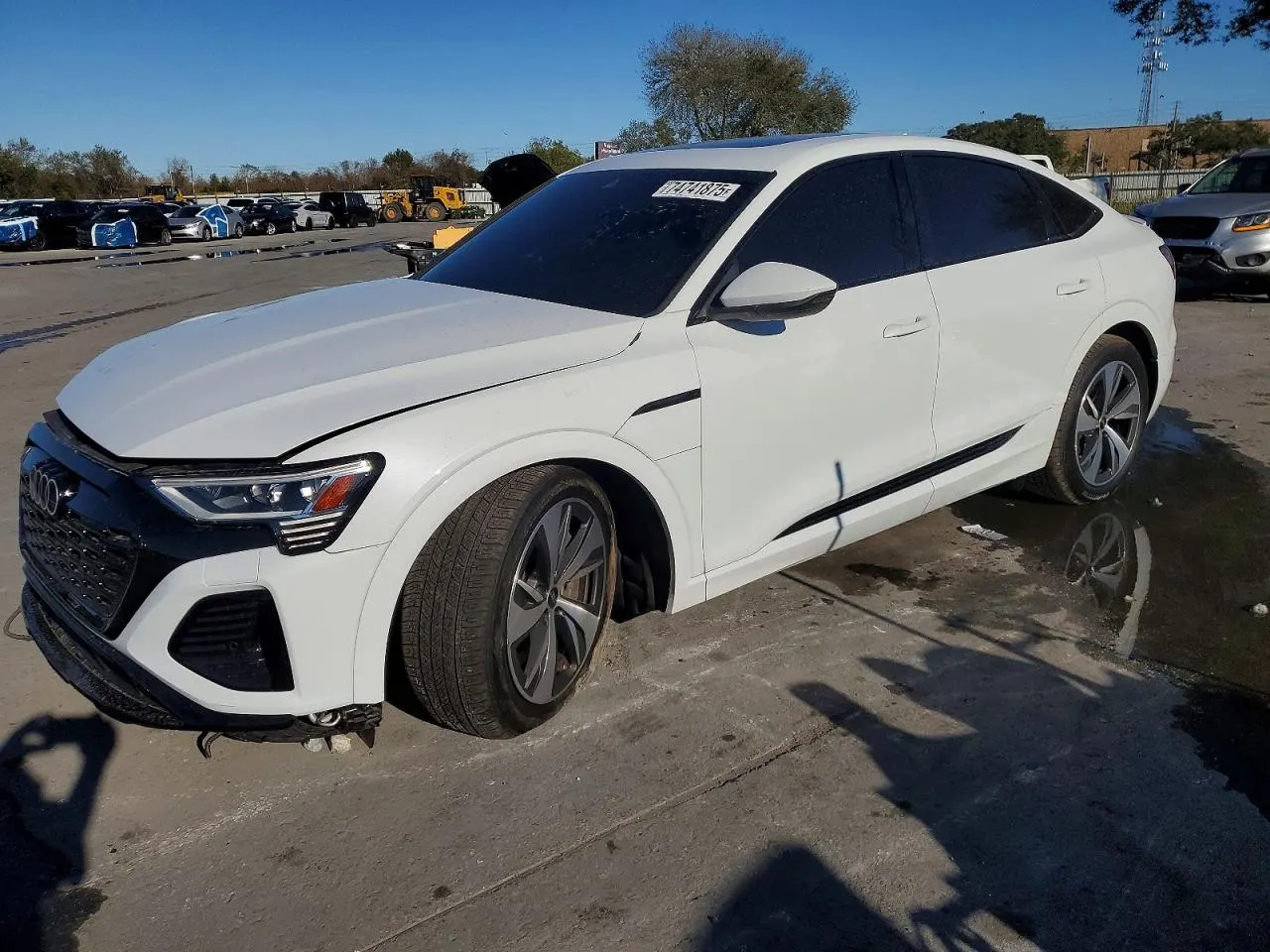 2024 Audi Q8 e-tron Sportback S line Premium