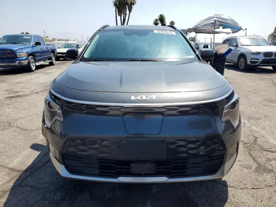 2025 Kia Niro EV Wind