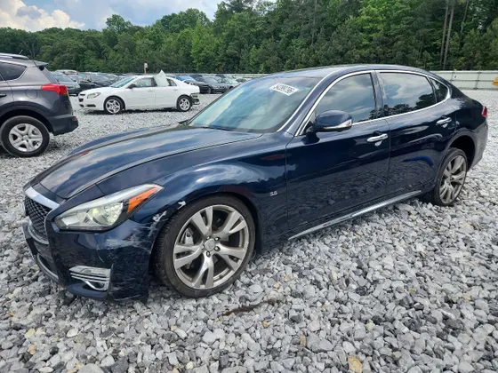 2015 INFINITI Q70L