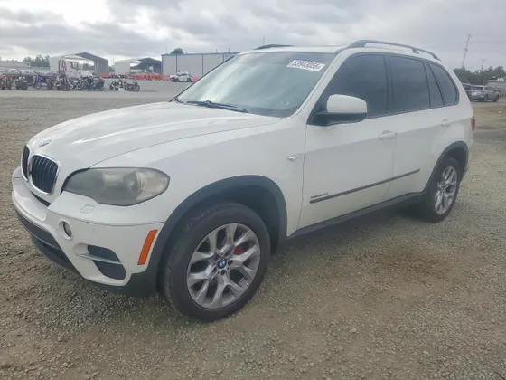 2011 BMW X5 35i