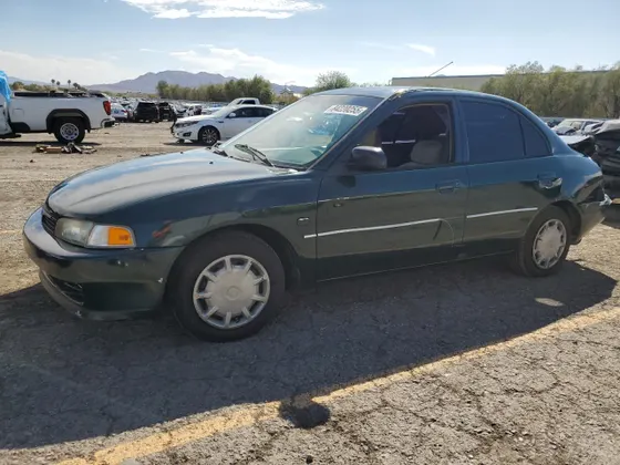 2000 Mitsubishi Mirage DE