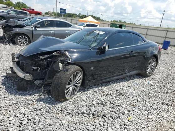 2014 INFINITI Q60 Convertible
