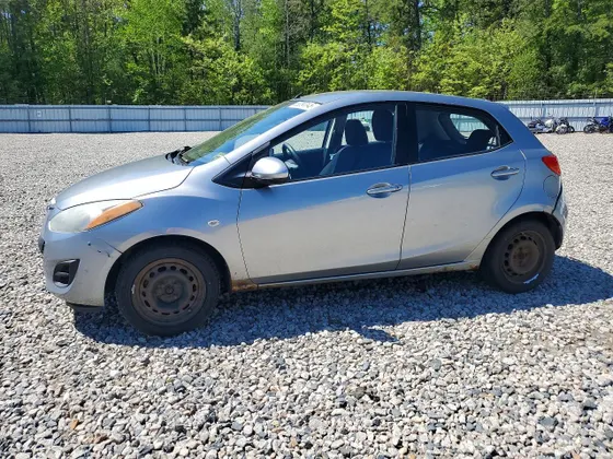 2012 Mazda Mazda2 Sport