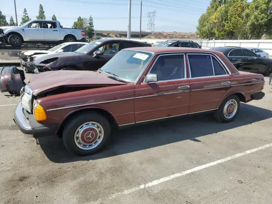 1981 Mercedes-Benz 240 240 D