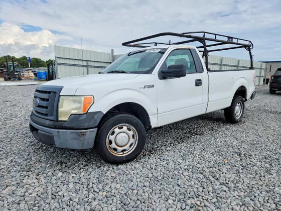 2010 Ford F-150 XL