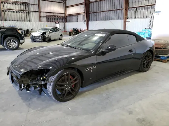 2018 Maserati GranTurismo Convertible Sport