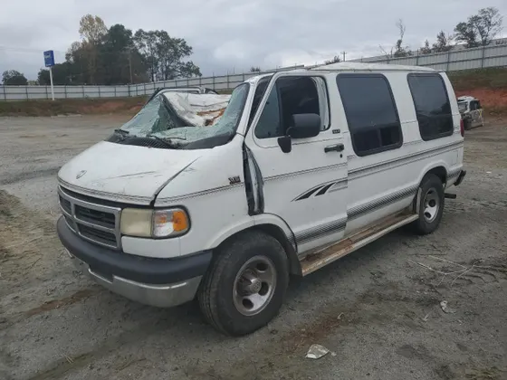 1995 Dodge Ram Van B2500