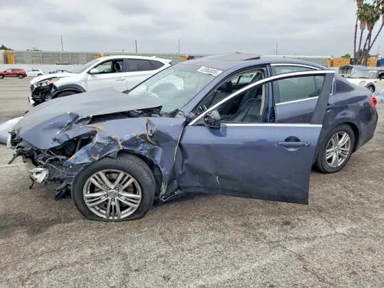 2012 INFINITI G37 Sedan Journey