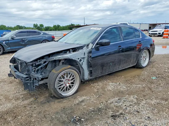 2010 INFINITI G37 Sedan Journey