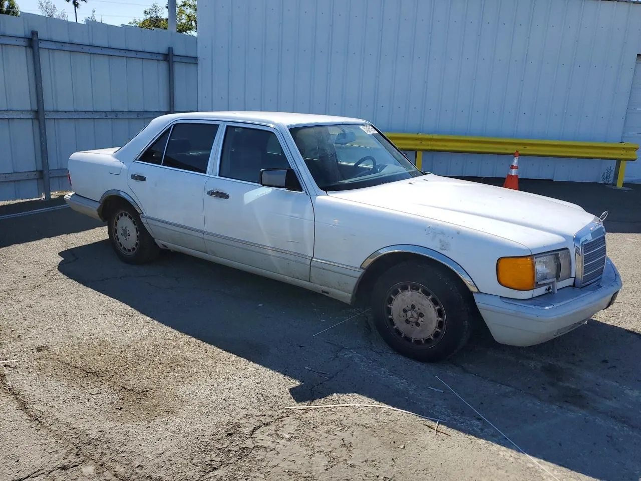 1989 Mercedes-Benz 300 Series 300SE