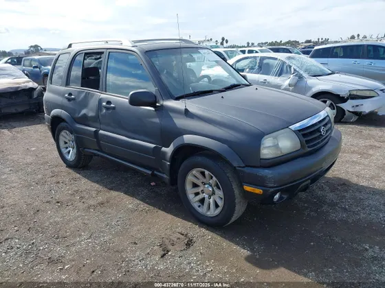 2004 Suzuki Grand Vitara LX