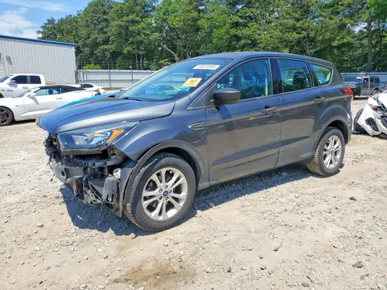 2019 Ford Escape S