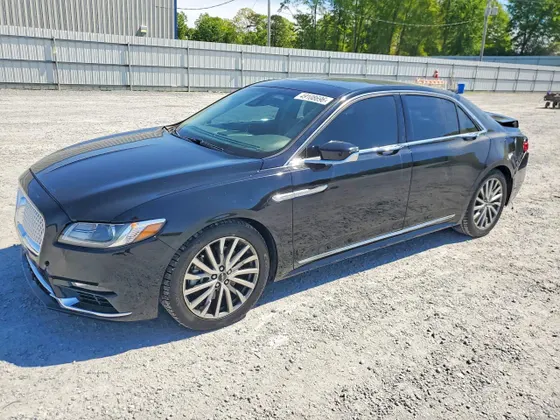 2017 Lincoln Continental Select