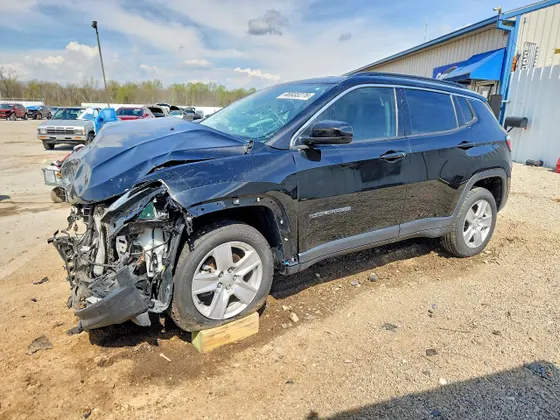 2022 Jeep Compass Altitude