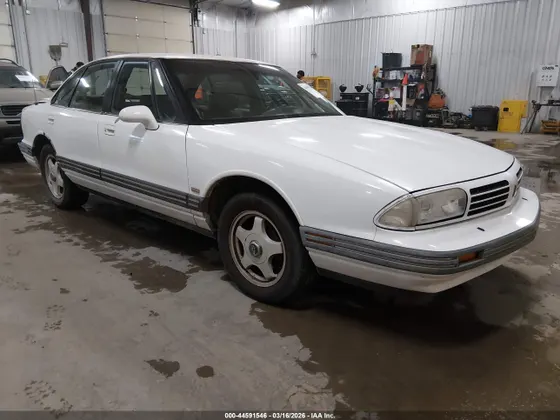 1995 Oldsmobile 88 ROYALE