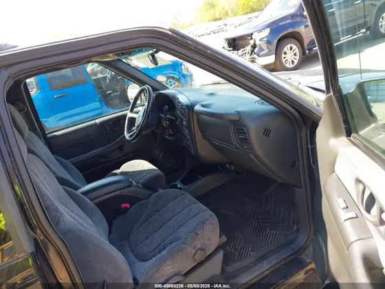 2000 GMC Jimmy SL