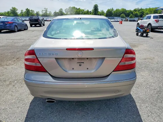 2005 Mercedes-Benz CLK-Class 3.2L