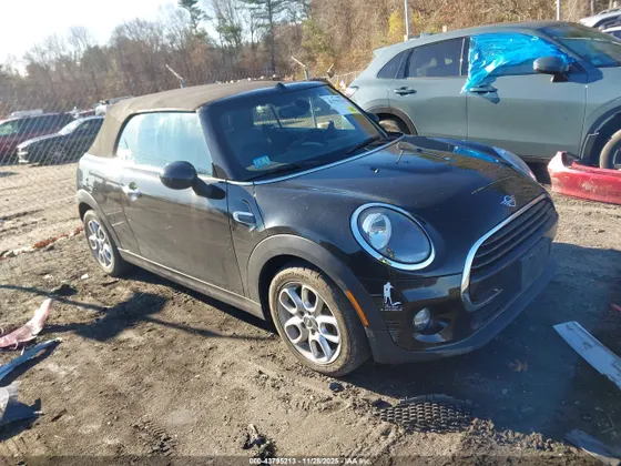 2019 MINI Convertible Cooper