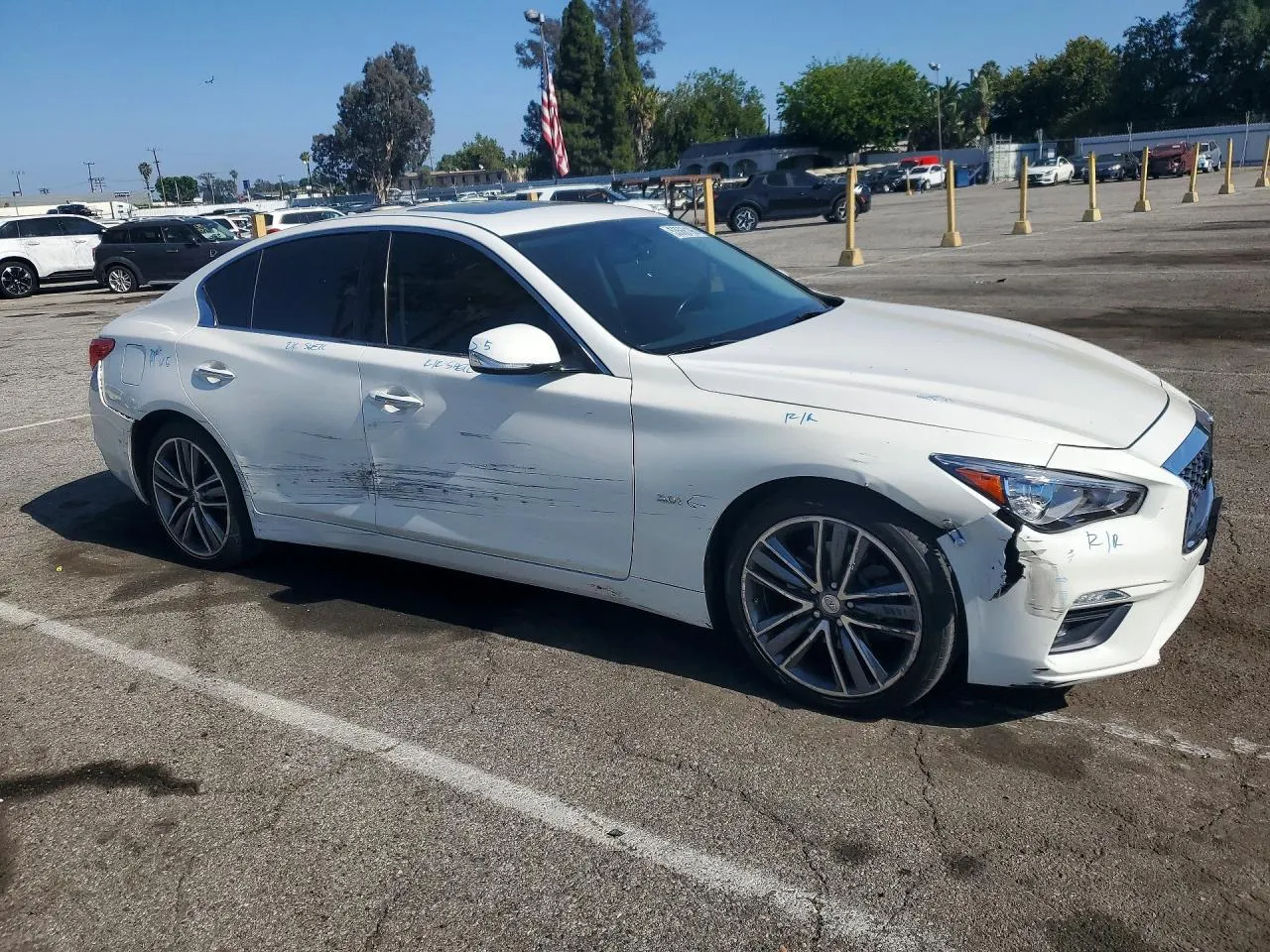 2015 INFINITI Q50 Premium