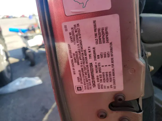 2000 GMC Jimmy SLS Base