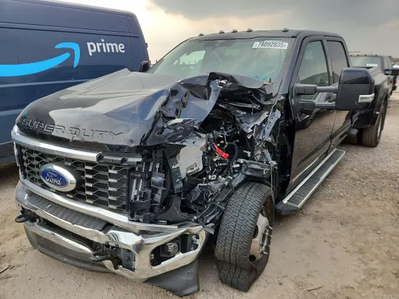 2025 Ford Super Duty F-350 DRW XL