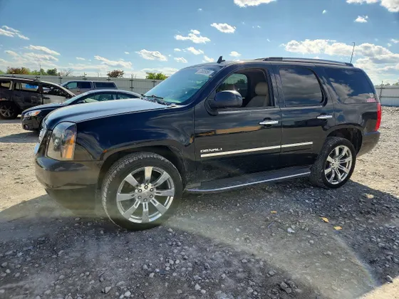 2010 GMC Yukon Denali