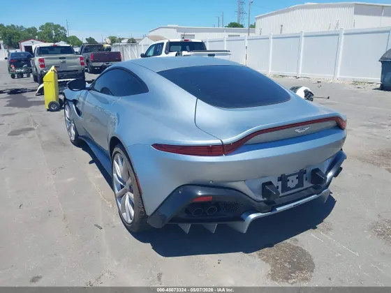 2020 Aston Martin Vantage