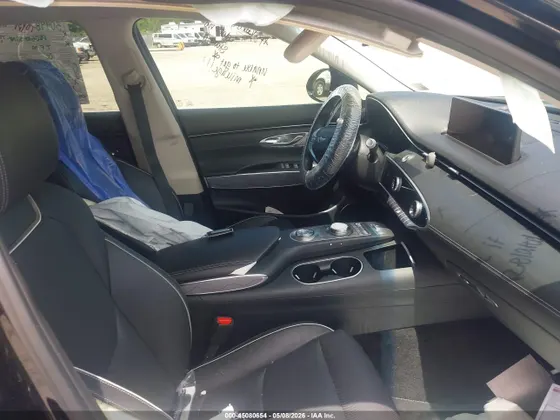 2024 Genesis GV70 2.5T