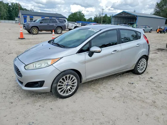 2016 Ford Fiesta Titanium