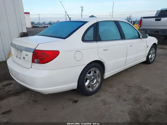 2005 Saturn L-Series