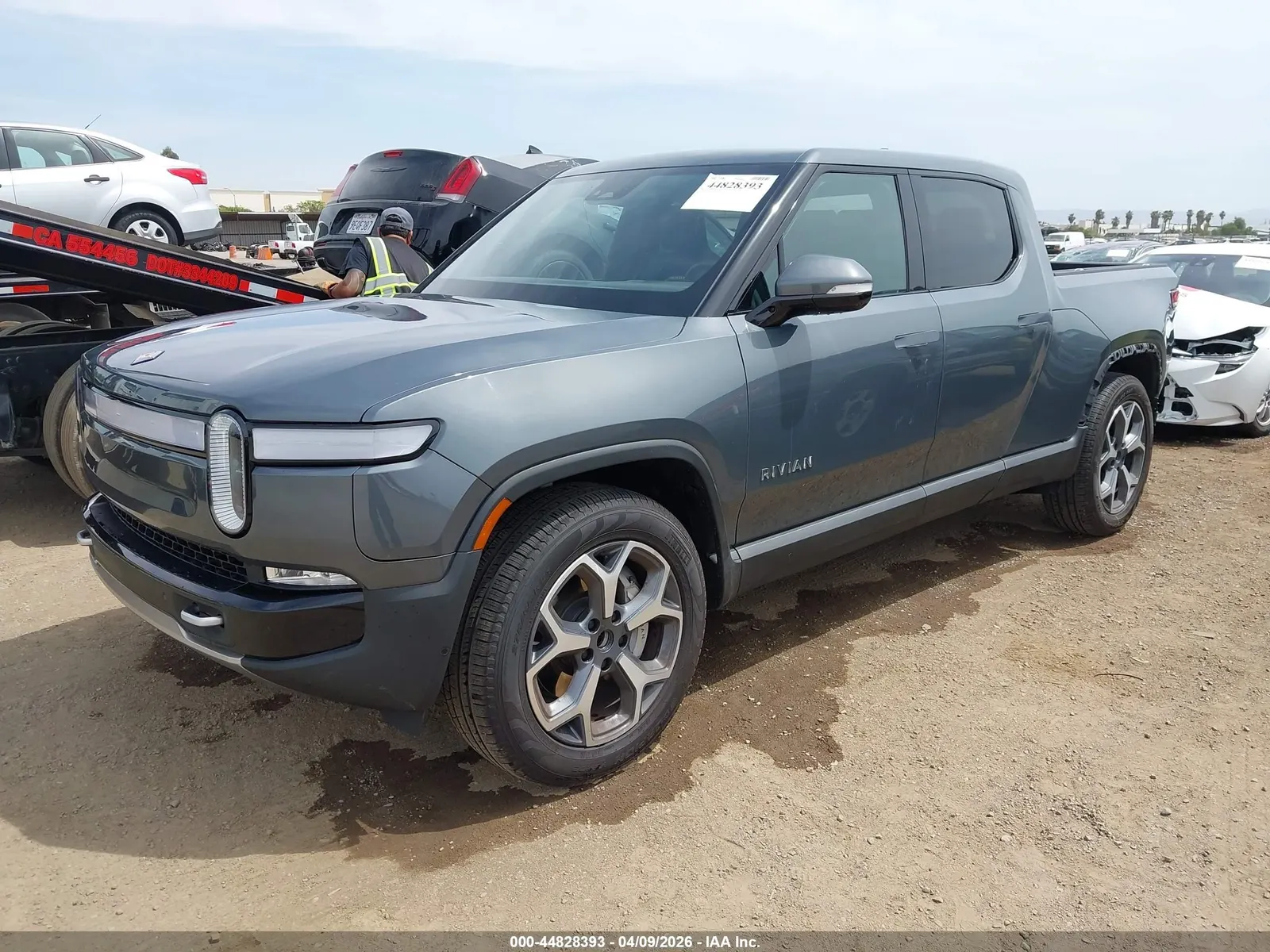 2024 Rivian R1T Adventure