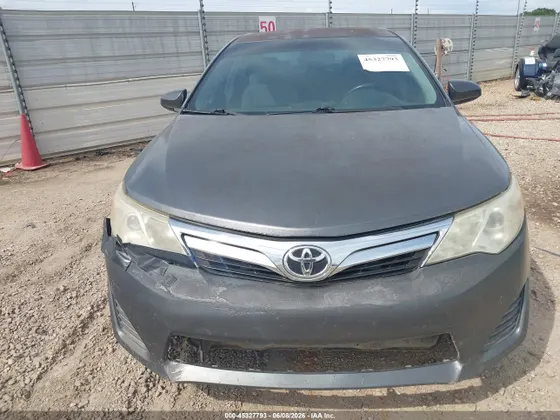 2013 Toyota Camry SE