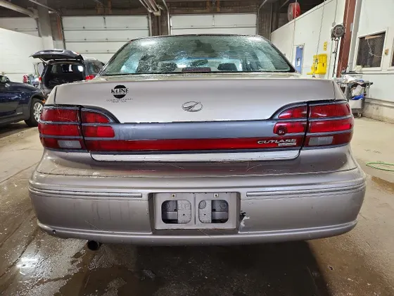1998 Oldsmobile Cutlass GLS