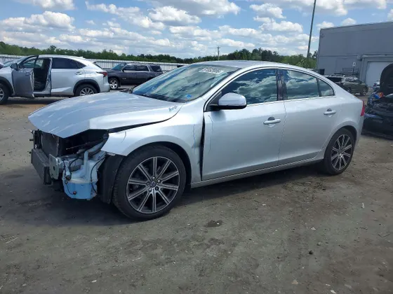2018 Volvo S60 Inscription