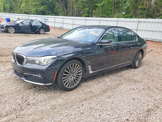2018 BMW 7 Series 740e xDrive iPerformance