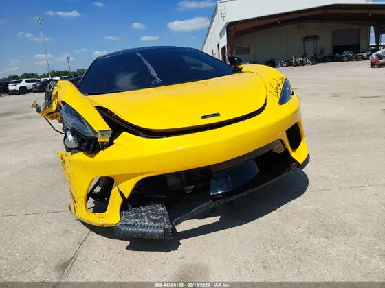 2021 McLaren GT COUPE