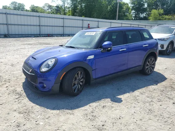 2021 MINI Clubman Cooper S